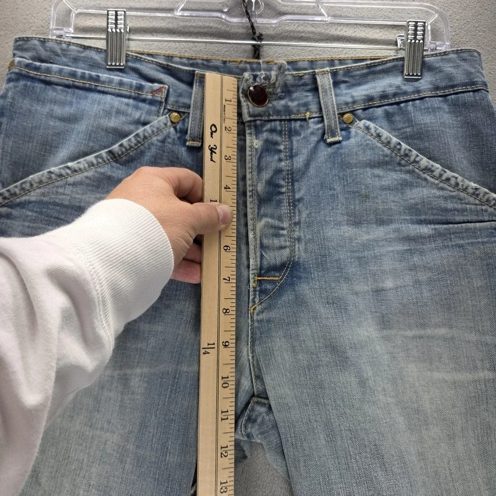 Vintage Levis Engineered Jeans Mens 31x30 Blue Twisted Light Wash Button Fly